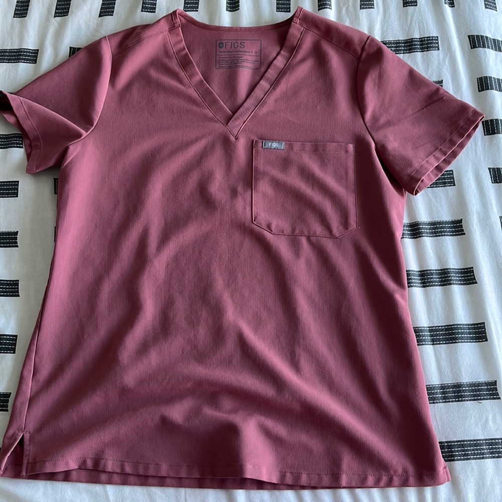 FIGS Catarina-One Pocket Scrub Top Mauve S